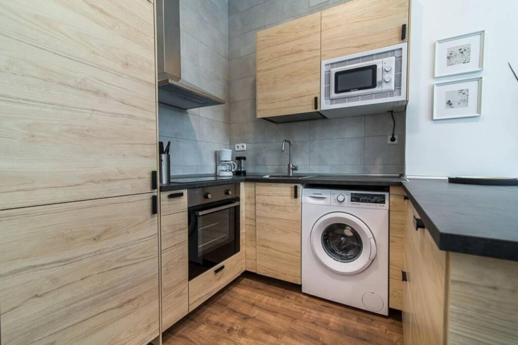 #15PIN-2 Apartamento de un dormitorio en Tetuán Madrid Esterno foto